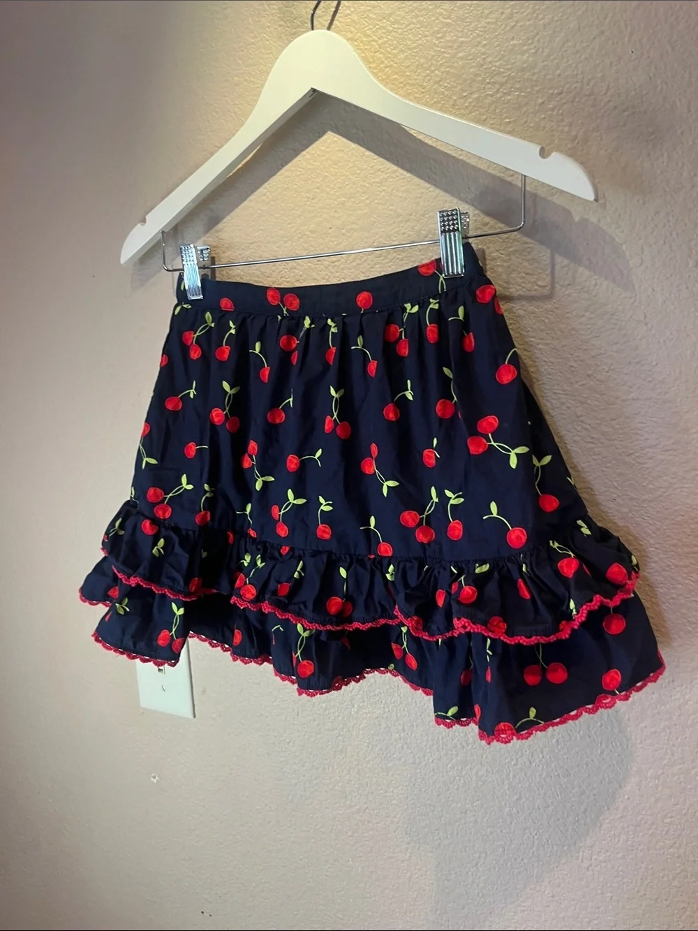 Gymboree Girl’s Very Cherry Skirt with Shorts Size 7 Navy Blue